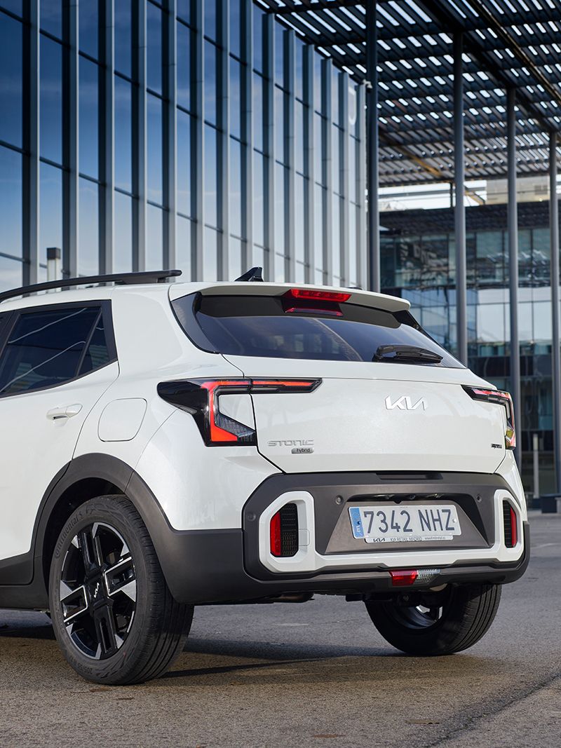 El nuevo Kia Stonic ofrece un diseño sofisticado y tecnologías de alta gama que elevan la seguridad y la conectividad